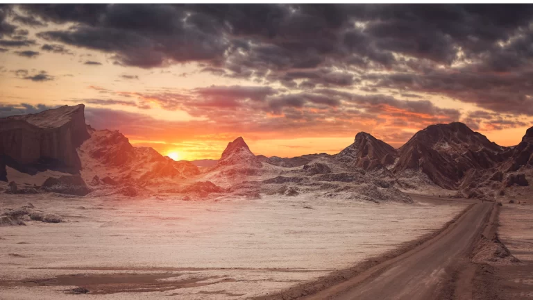 Valle de la Luna (Moon Valley) close to San Pedro de Atacama, Chile (1)